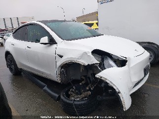 2023 Tesla Model Y, VIN LRWYGDEE4PC006061. Фото 1 з 6 з аукціону IAAI. Каталог авто зі США OpenDataCar.