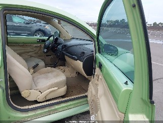 2002 Volkswagen Beetle, VIN 3VWBK21C02M440367. Фото 5 з 6 з аукціону IAAI. Каталог авто зі США OpenDataCar.