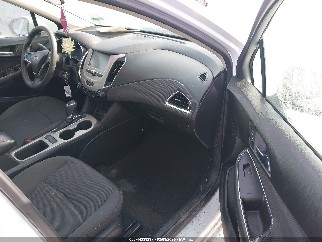 2018 Chevrolet Cruze, VIN 1G1BC5SM8J7214507. Фото 5 з 6 з аукціону IAAI. Каталог авто зі США OpenDataCar.