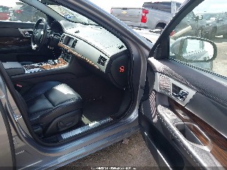 2013 Jaguar XF, VIN SAJWA0ES6DPS86484. Фото 5 из 6 с аукциона IAAI. Каталог авто из США OpenDataCar.