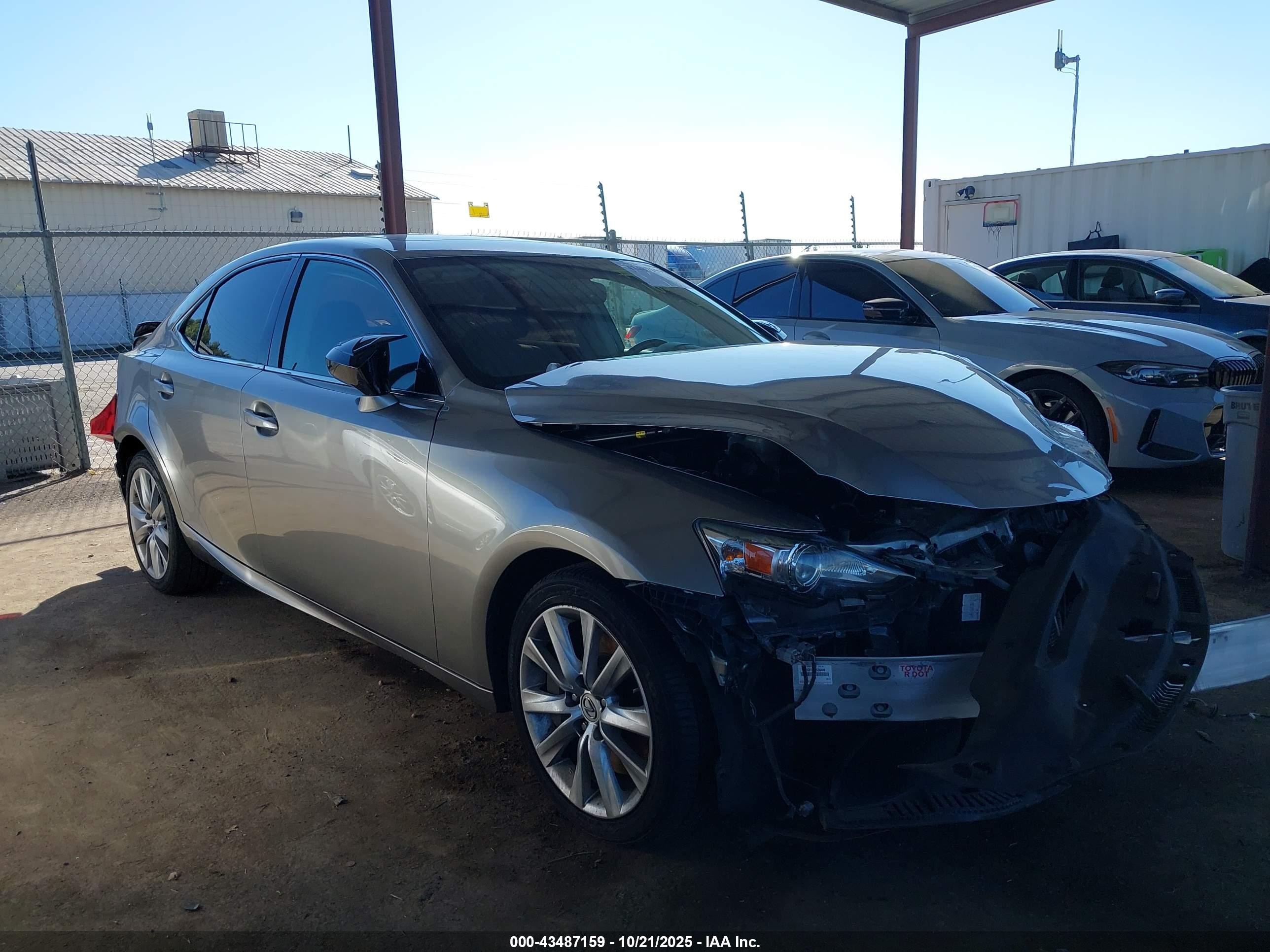 2016 Lexus IS 200t