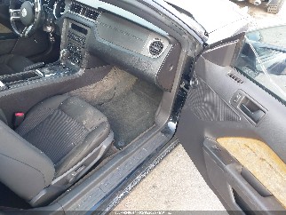 2014 Ford Mustang, VIN 1ZVBP8AM4E5287581. Фото 5 з 6 з аукціону IAAI. Каталог авто зі США OpenDataCar.