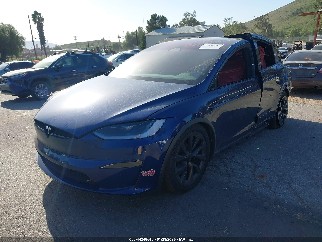 2024 Tesla Model X, VIN 7SAXCBE57RF444161. Фото 2 з 6 з аукціону IAAI. Каталог авто зі США OpenDataCar.