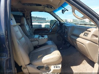 2000 Ford Excursion, VIN 1FMNU43S8YEB25983. Photo 5 of 6 from IAAI auction. OpenDataCar US salvage catalog.