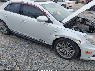 2011 Suzuki Kizashi, VIN JS2RF9A84B6110375. Zdjęcie 6 z 6 z aukcji IAAI. Katalog aut z USA OpenDataCar.