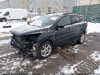 2019 Ford Escape, VIN 1FMCU9HD1KUB97555. Фото 2 из 6 с аукциона IAAI. Каталог авто из США OpenDataCar.