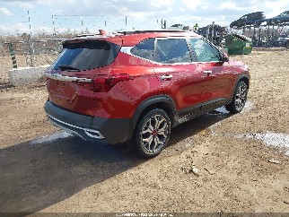 2023 Kia Seltos, VIN KNDETCA23P7421694. Фото 4 из 6 с аукциона IAAI. Каталог авто из США OpenDataCar.