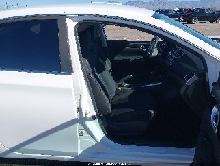 2019 Nissan Sentra, VIN 3N1AB7AP0KY321633. Фото 5 з 6 з аукціону IAAI. Каталог авто зі США OpenDataCar.