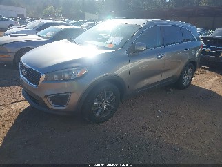 2016 Kia Sorento, VIN 5XYPG4A31GG016190. Фото 2 з 6 з аукціону IAAI. Каталог авто зі США OpenDataCar.