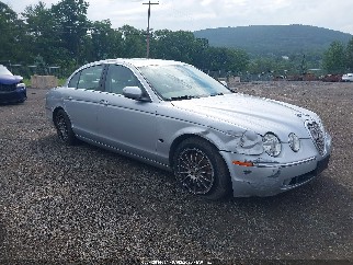2006 Jaguar S-Type, VIN SAJWA01A66FN68159. Фото 1 из 6 с аукциона IAAI. Каталог авто из США OpenDataCar.