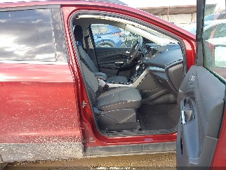 2016 Ford Escape, VIN 1FMCU9GX5GUC07703. Zdjęcie 5 z 6 z aukcji IAAI. Katalog aut z USA OpenDataCar.