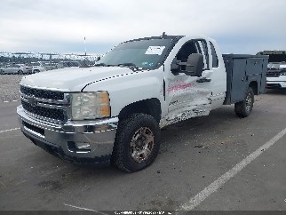 2010 Chevrolet Silverado 2500, VIN 1GC5KXBG4AZ236666. Photo 2 of 6 from IAAI auction. OpenDataCar US salvage catalog.
