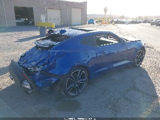 2021 Chevrolet Camaro, VIN 1G1FG1R7XM0137246. Фото 4 з 6 з аукціону IAAI. Каталог авто зі США OpenDataCar.