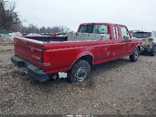 1990 Ford F-250, VIN 1FTHX25M3LKA87598. Zdjęcie 4 z 6 z aukcji IAAI. Katalog aut z USA OpenDataCar.