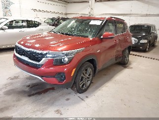 2022 Kia Seltos, VIN KNDEUCAA3N7296715. Фото 2 з 6 з аукціону IAAI. Каталог авто зі США OpenDataCar.