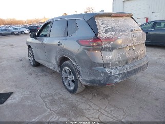2024 Nissan Rogue, VIN 5N1BT3BB8RC696114. Фото 3 з 6 з аукціону IAAI. Каталог авто зі США OpenDataCar.