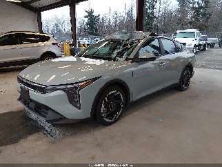 2025 Kia K4, VIN 3KPFU4DE5SE007919. Фото 2 з 6 з аукціону IAAI. Каталог авто зі США OpenDataCar.