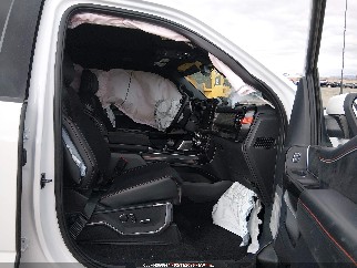 2024 Ford F-150, VIN 1FTFW1RJ0RFA87208. Фото 5 з 6 з аукціону IAAI. Каталог авто зі США OpenDataCar.