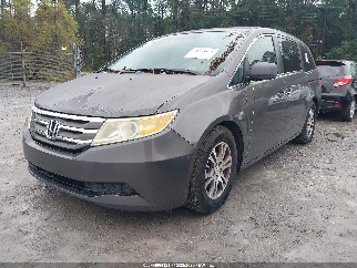 2013 Honda Odyssey, VIN 5FNRL5H48DB010401. Фото 2 з 6 з аукціону IAAI. Каталог авто зі США OpenDataCar.