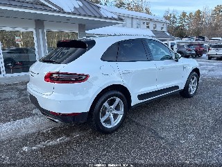 2017 Porsche Macan, VIN WP1AA2A52HLB83627. Фото 4 з 6 з аукціону IAAI. Каталог авто зі США OpenDataCar.