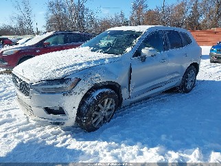 2020 Volvo XC60, VIN YV4102DK9L1598953. Фото 2 з 6 з аукціону IAAI. Каталог авто зі США OpenDataCar.