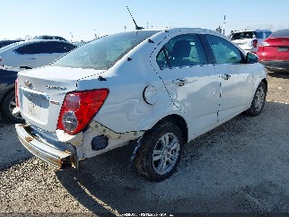 2014 Chevrolet Sonic, VIN 1G1JC5SH5E4195467. Фото 4 из 6 с аукциона IAAI. Каталог авто из США OpenDataCar.