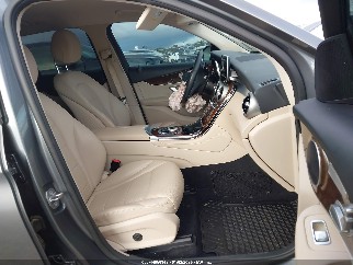 2017 Mercedes-benz GLC-Class, VIN WDC0G4JB0HF146064. Zdjęcie 5 z 6 z aukcji IAAI. Katalog aut z USA OpenDataCar.