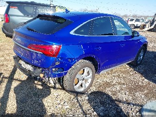 2021 Audi Q5 Sportback, VIN WA15AAFY4M2074788. Фото 4 з 6 з аукціону IAAI. Каталог авто зі США OpenDataCar.