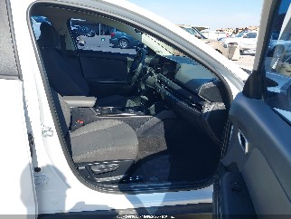 2025 Kia K4, VIN 3KPFT4DE4SE005887. Фото 5 з 6 з аукціону IAAI. Каталог авто зі США OpenDataCar.