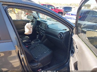 2020 Hyundai Kona, VIN KM8K22AA1LU570989. Фото 5 из 6 с аукциона IAAI. Каталог авто из США OpenDataCar.