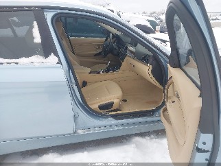 2014 Bmw 3 Series, VIN WBA3C3C57EF987047. Фото 5 з 6 з аукціону IAAI. Каталог авто зі США OpenDataCar.