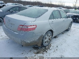 2009 Toyota Camry, VIN 4T1BE46KX9U276987. Zdjęcie 4 z 6 z aukcji IAAI. Katalog aut z USA OpenDataCar.
