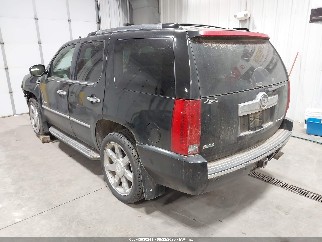 2010 Cadillac Escalade, VIN 1GYUKBEF3AR136571. Фото 3 з 6 з аукціону IAAI. Каталог авто зі США OpenDataCar.