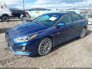 2019 Hyundai Sonata, VIN 5NPE24AF3KH760553. Фото 2 з 6 з аукціону IAAI. Каталог авто зі США OpenDataCar.