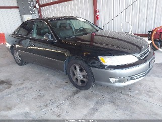 2000 Lexus ES 300, VIN JT8BF28G9Y0243384. Фото 1 из 6 с аукциона IAAI. Каталог авто из США OpenDataCar.