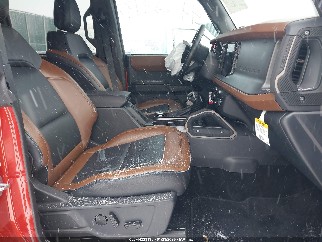 2024 Ford Bronco, VIN 1FMEE8BP5RLA66485. Фото 5 из 6 с аукциона IAAI. Каталог авто из США OpenDataCar.