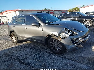 2011 Porsche Cayenne, VIN WP1AA2A26BLA03305. Фото 1 з 6 з аукціону IAAI. Каталог авто зі США OpenDataCar.