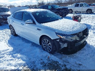 2019 Kia Optima, VIN 5XXGU4L16KG371048. Фото 1 з 6 з аукціону IAAI. Каталог авто зі США OpenDataCar.