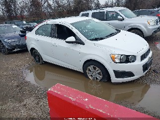 2013 Chevrolet Sonic, VIN 1G1JC5SG5D4216484. Фото 1 з 6 з аукціону IAAI. Каталог авто зі США OpenDataCar.
