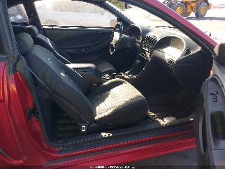 2000 Ford Mustang, VIN 1FAFP42X1YF123358. Фото 5 з 6 з аукціону IAAI. Каталог авто зі США OpenDataCar.