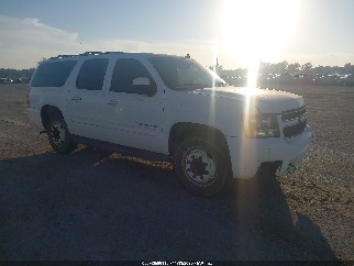 2011 Chevrolet Suburban 2500, VIN 1GNWKMEG8BR392443. Фото 1 из 6 с аукциона IAAI. Каталог авто из США OpenDataCar.