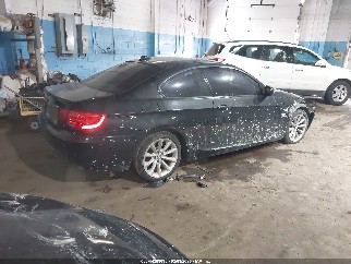 2012 Bmw 3 Series, VIN WBAKF3C56CE975171. Фото 4 з 6 з аукціону IAAI. Каталог авто зі США OpenDataCar.