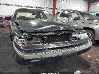 1992 Ford Crown Victoria, VIN 2FACP74W2NX181343. Фото 6 з 6 з аукціону IAAI. Каталог авто зі США OpenDataCar.