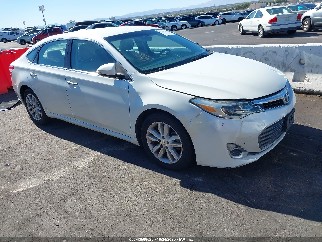 2015 Toyota Avalon, VIN 4T1BK1EB1FU192092. Фото 1 з 6 з аукціону IAAI. Каталог авто зі США OpenDataCar.