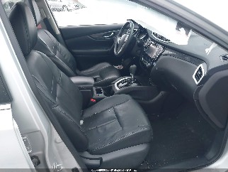 2015 Nissan Rogue, VIN 5N1AT2MV1FC864930. Zdjęcie 5 z 6 z aukcji IAAI. Katalog aut z USA OpenDataCar.