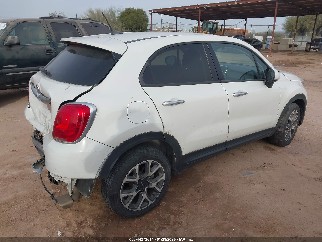 2016 Fiat 500X, VIN ZFBCFXCT4GP374156. Фото 4 з 6 з аукціону IAAI. Каталог авто зі США OpenDataCar.