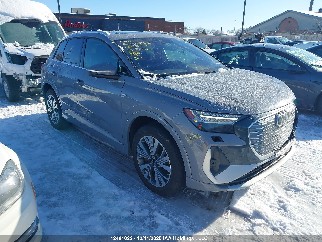 2023 Audi Q4 e-tron, VIN WA1M2AFZ7PP066323. Фото 1 з 6 з аукціону IAAI. Каталог авто зі США OpenDataCar.