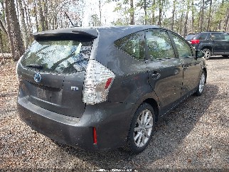 2013 Toyota Prius V, VIN JTDZN3EU1D3287570. Фото 4 з 6 з аукціону IAAI. Каталог авто зі США OpenDataCar.