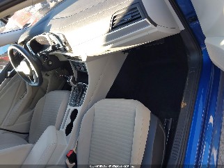 2024 Volkswagen Jetta, VIN 3VW5M7BU9RM099363. Фото 5 з 6 з аукціону IAAI. Каталог авто зі США OpenDataCar.