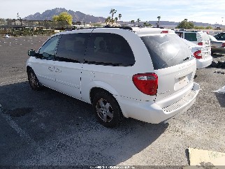 2005 Dodge Grand Caravan, VIN 2D4GP44LX5R113895. Фото 3 з 6 з аукціону IAAI. Каталог авто зі США OpenDataCar.
